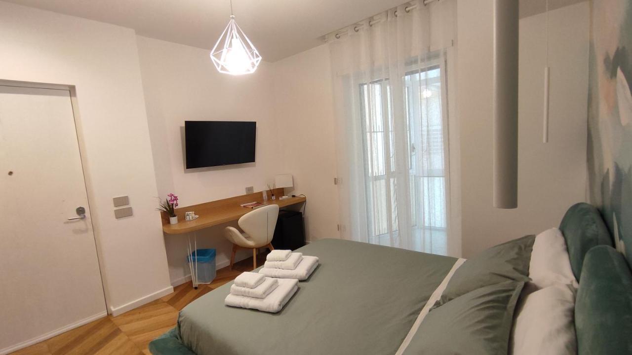Toledo Lab Guest house Naples